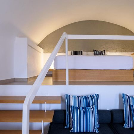 Muses Cycladic Suites Oia  Exterior foto