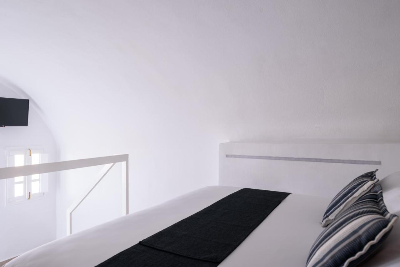 Muses Cycladic Suites Oia  Exterior foto