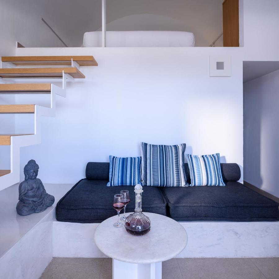 Muses Cycladic Suites Oia  Exterior foto