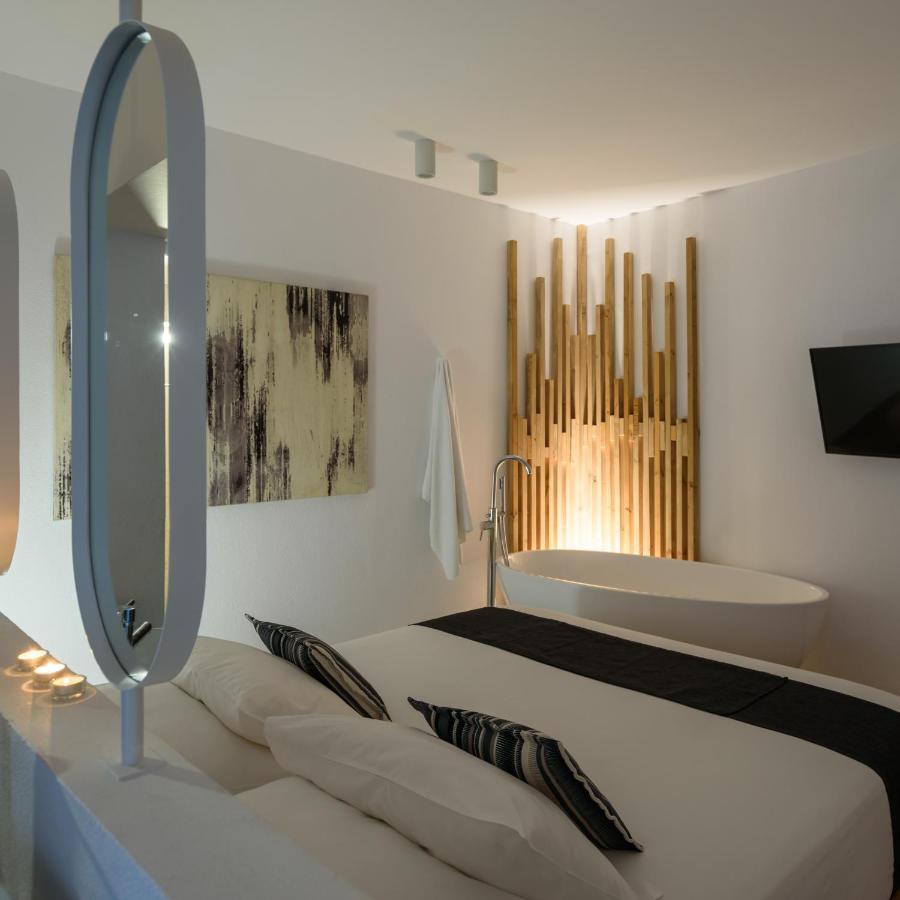 Muses Cycladic Suites Oia  Exterior foto